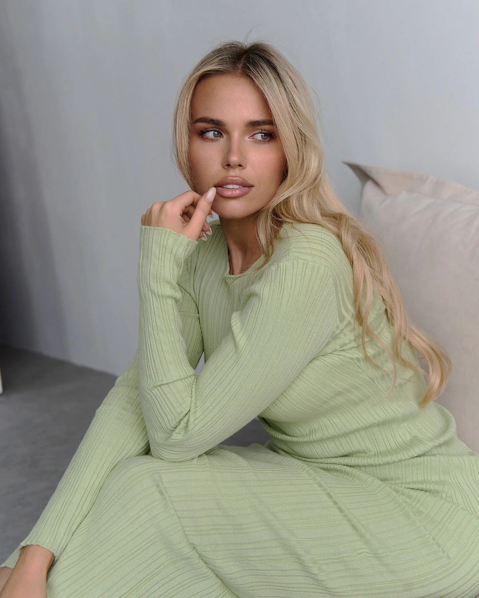 Кассандра эскорт в городе Минск