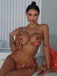 Кора эскорт в городе Минск