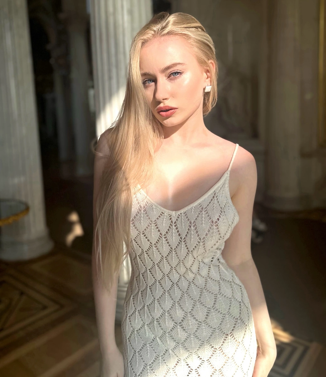 Мелания♥ эскорт в городе Минск