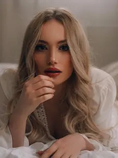 Мелания♥ эскорт в городе Минск