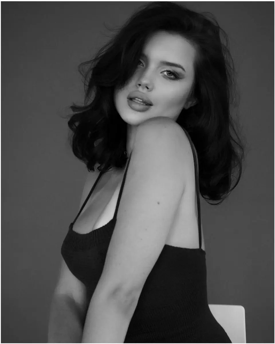 Скарлетт эскорт в городе Минск