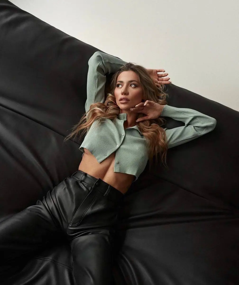 Талия эскорт в городе Минск