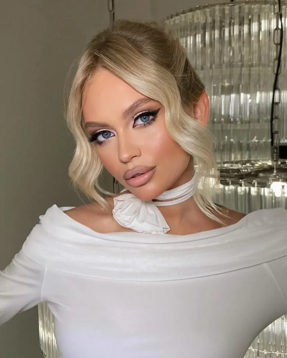 Ума эскорт в городе Минск